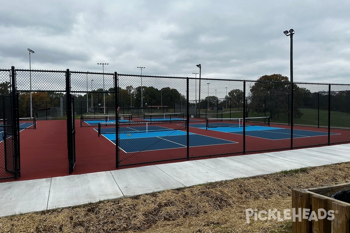 Photo of Pickleball at Seven Oaks Park